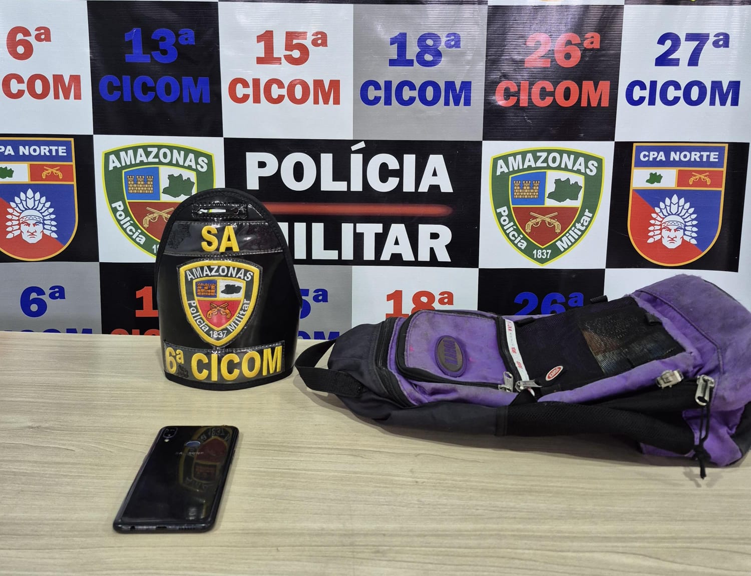Polícia Militar do Amazonas prende jovem após furto dentro de ônibus na zona norte