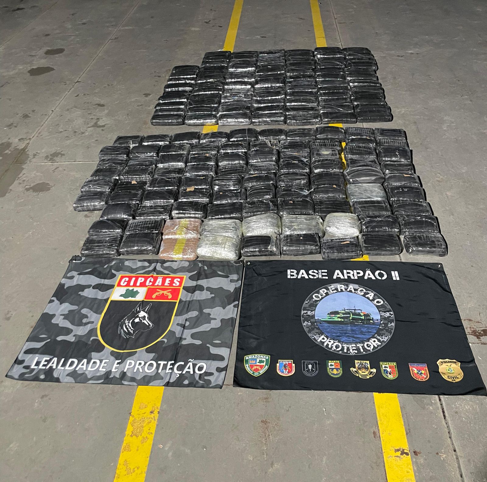 Carga de R$ 3,6 milhões em skunk é interceptada a caminho de Manaus