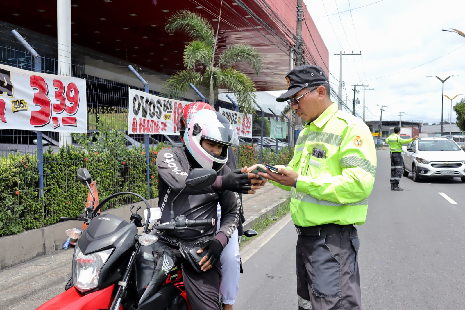 Prefeitura de Manaus alerta empresas sobre obrigatoriedade de indicar condutor em veículos de pessoa jurídica