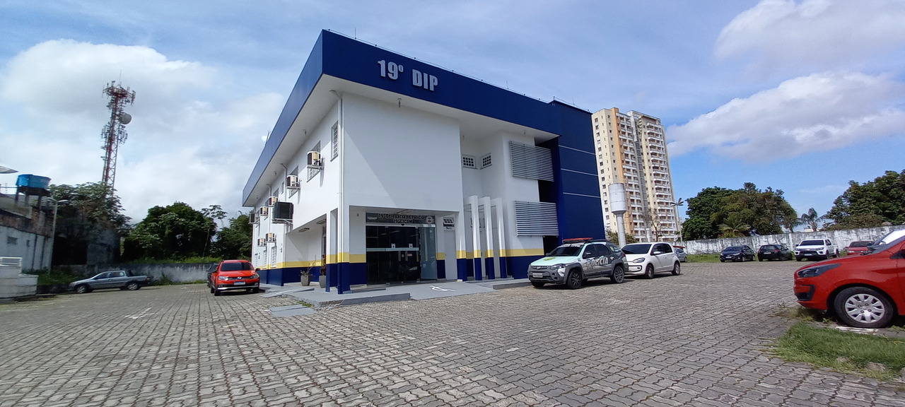 Polícia apreende adolescente envolvido em roubo a cafeteria em Manaus