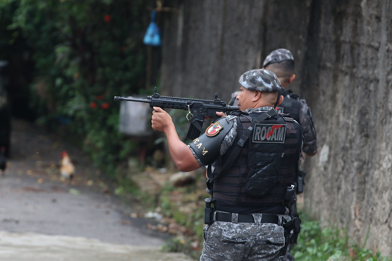 Polícia Militar do Amazonas prende homem com mais de 90 porções de entorpecentes