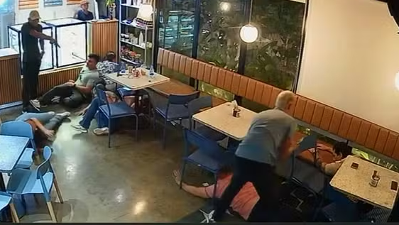 Assalto em cafeteria na Chapada deixa clientes em pânico em Manaus