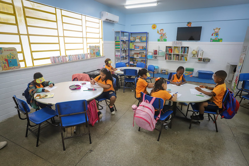 Prefeitura confirma pagamento da data-base, abono do Fundeb e progressões históricas na educação municipal