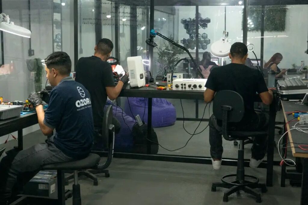 Manutenção fortalece eficiência energética de inversores