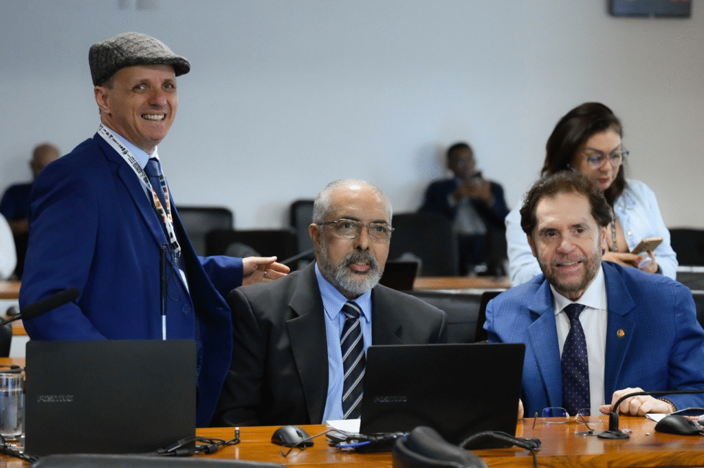 18 milhões de brasileiros serão beneficiados com a aprovação do relatório de Plínio Valério favorável ao projeto de Paim, que cria o Fundo Nacional dos direitos das Pessoas com Deficiência